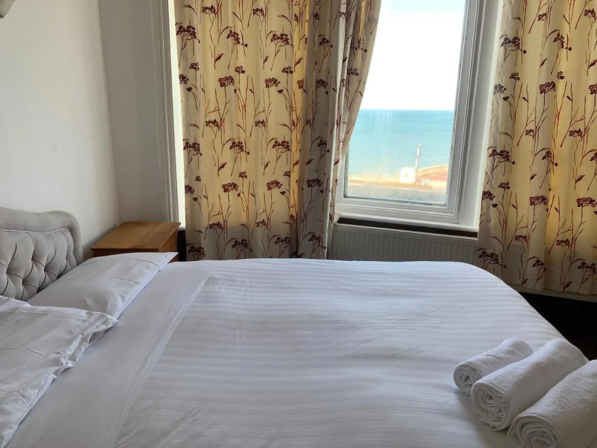 Jini Hotel Blackpool 0*,  United Kingdom